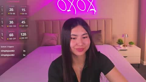 Snapshot of megan_williamms chatting on September 13, 2:03 pm Megan online show from September 13, 2:03 pm