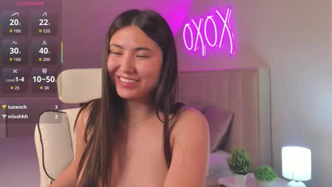 Snapshot of megan_williamms chatting on September 14, 2:04 pm Megan online show from September 14, 2:04 pm