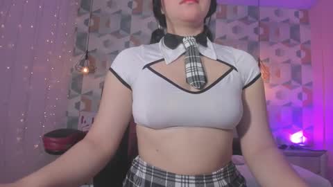 Snapshot of megancero chatting on February 24, 12:35 pm Megan online show from February 24, 12:35 pm