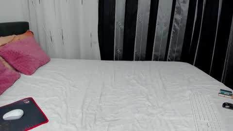 megancherrly online show from September 25, 9:23 pm