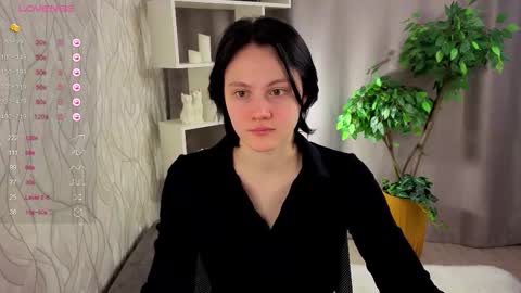 Snapshot of megancooks chatting on October 5, 5:23 am Michelle online show from October 5, 5:23 am