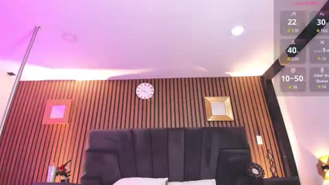 MeganFOXXI  online show from October 31, 10:36 pm