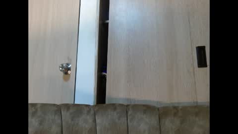 meganharry online show from October 2, 2:05 am