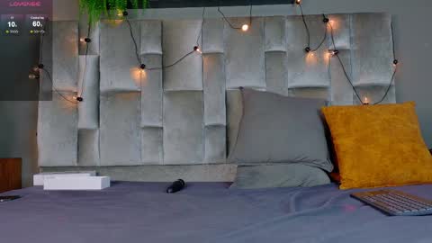MEGAN online show from April 24, 3:31 am