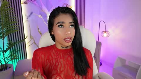 Megan Lowell online show from November 26, 7:59 pm