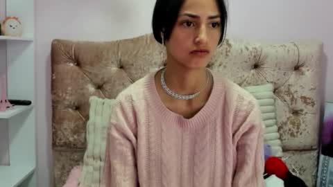 Megann Noa  online show from November 3, 7:51 pm