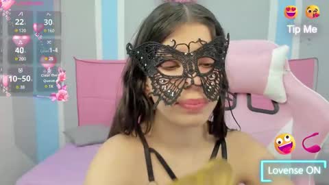 Snapshot of meganqueen2 chatting on March 5, 1:39 pm Megan Queen online show from March 5, 1:39 pm