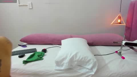 Snapshot of megansaenz_1 chatting on September 29, 7:08 pm Megan online show from September 29, 7:08 pm