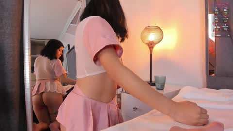 megansky18 online show from March 12, 8:31 pm