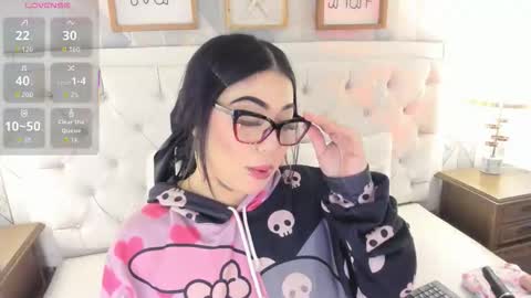 Snapshot of meganstar__ chatting on September 9, 11:32 am Megan online show from September 9, 11:32 am