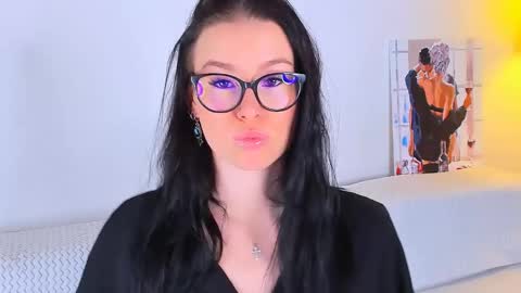 Megan online show from May 1, 7:39 pm