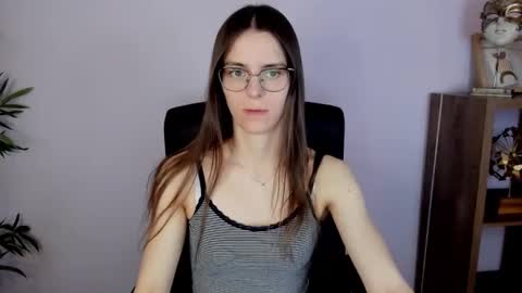 Megi online show from March 3, 2:53 pm