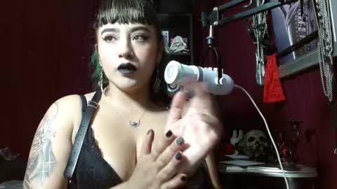 Goddess Sara online show from February 25, 8:51 pm