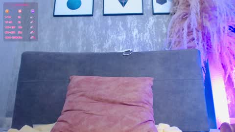 meily_soon online show from February 1, 7:13 pm