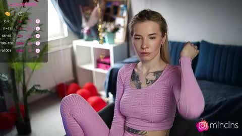 Snapshot of mel_collins chatting on March 4, 12:22 pm MELANIE  PVT ONLY 60TK PER MIN online show from March 4, 12:22 pm