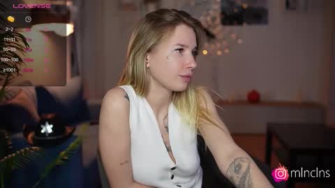 Snapshot of mel_collins chatting on October 31, 5:28 pm MELANIE  PVT ONLY 60TK PER MIN online show from October 31, 5:28 pm