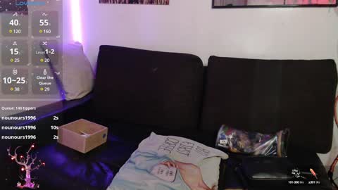 mel raise online show from December 10, 11:51 pm