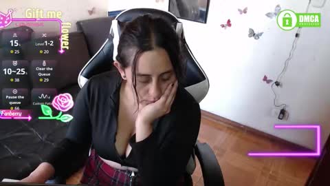 mel raise online show from November 7, 2:44 pm