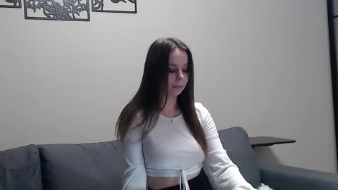 Snapshot of meladams chatting on March 1, 8:21 pm meladams online show from March 1, 8:21 pm