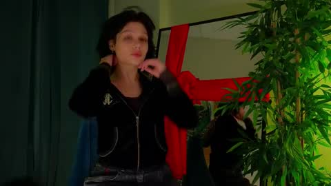 mel online show from February 23, 6:29 pm