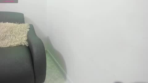 melan_owen online show from December 27, 10:34 am
