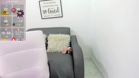 melan_owen online show from December 13, 11:02 am