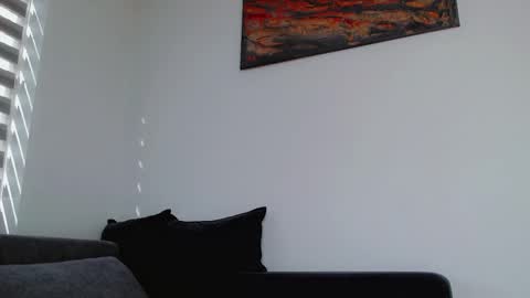 Melania online show from March 9, 12:19 pm