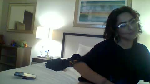 melani_babi online show from September 21, 9:19 am