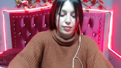 Snapshot of melani_cute01 chatting on February 3, 2:25 am melani_cute01 online show from February 3, 2:25 am