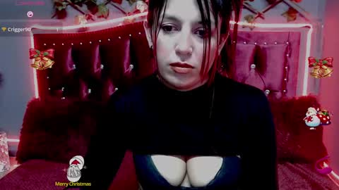 Snapshot of melani_cute01 chatting on December 21, 1:47 am melani_cute01 online show from December 21, 1:47 am