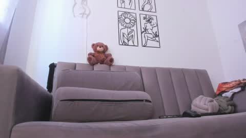 melani greyy online show from July 4, 10:27 pm