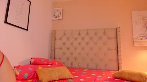 melania_xtreme online show from March 16, 5:55 am