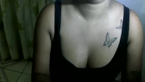 melanie025 online show from February 20, 9:48 pm