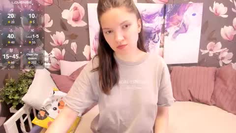 Snapshot of melanie_grant chatting on October 11, 9:36 am Melanie online show from October 11, 9:36 am