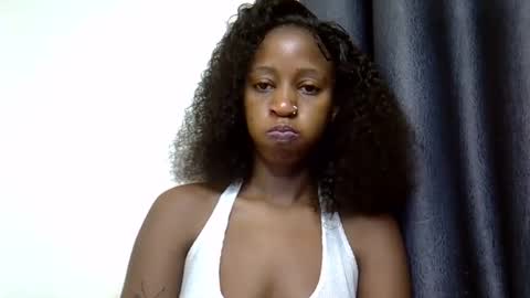 melanie_nay online show from October 3, 6:29 am