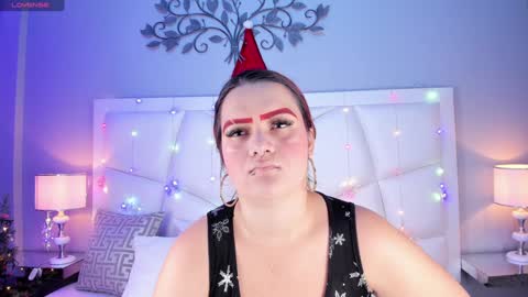 Melanie online show from December 6, 11:44 am