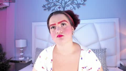 Melanie online show from January 17, 11:59 am