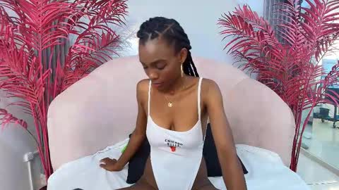 Snapshot of melaniepatton chatting on October 2, 1:05 pm Melanie online show from October 2, 1:05 pm