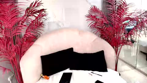 Snapshot of melaniepatton chatting on October 13, 12:41 pm Melanie online show from October 13, 12:41 pm