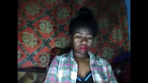 Snapshot of melanih chatting on October 28, 6:24 pm melanih online show from October 28, 6:24 pm