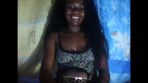 Snapshot of melanih chatting on December 26, 5:15 am melanih online show from December 26, 5:15 am