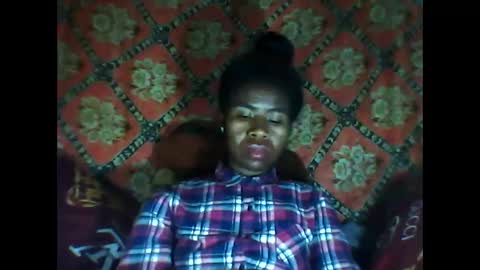 Snapshot of melanih chatting on October 8, 7:13 am melanih online show from October 8, 7:13 am