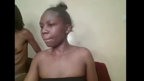 Snapshot of melanin_bae chatting on October 17, 7:55 am Baby online show from October 17, 7:55 am