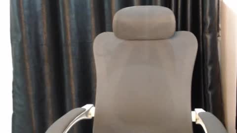 Snapshot of melanine_floral chatting on October 21, 4:33 pm Praiz online show from October 21, 4:33 pm