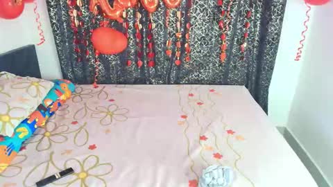 melannia_hills online show from September 21, 6:01 am