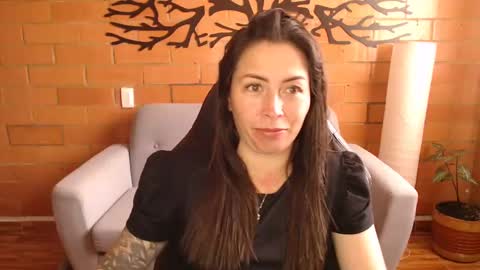 Snapshot of melanny_69 chatting on October 21, 12:31 pm Melanny online show from October 21, 12:31 pm