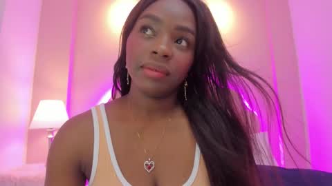 Snapshot of melany_ebonyy chatting on October 5, 5:12 am Melanie online show from October 5, 5:12 am