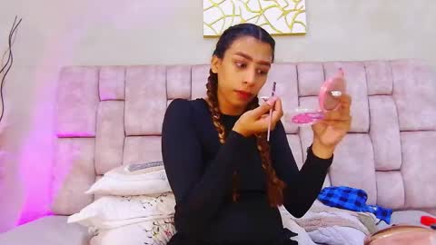 Melany online show from May 22, 1:42 pm