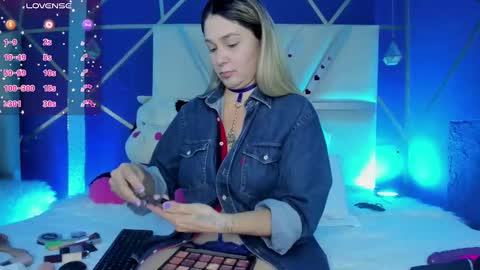 Snapshot of melanyvega_ chatting on March 4, 12:12 pm Melany  online show from March 4, 12:12 pm