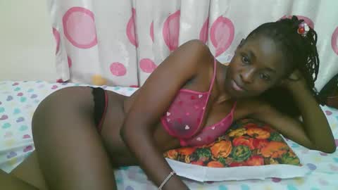 meldeeh online show from October 11, 8:11 pm